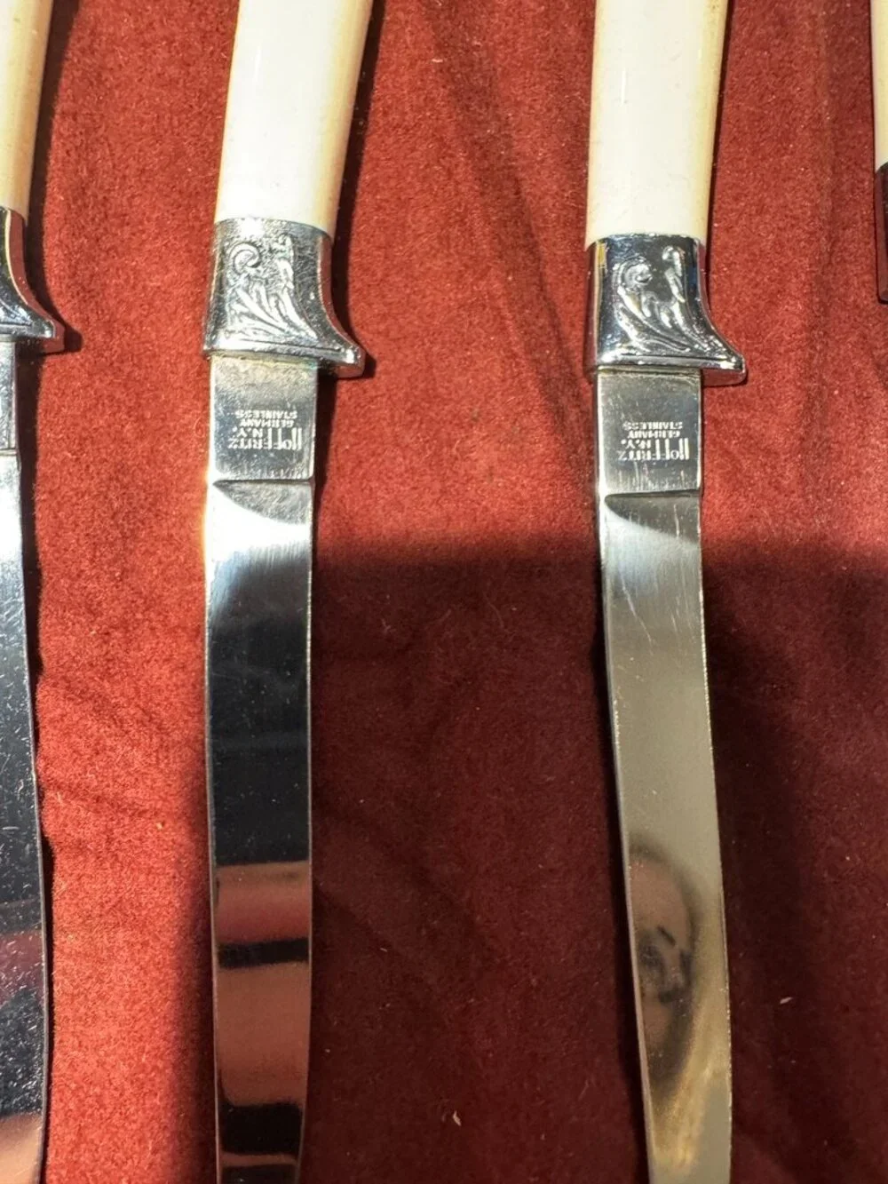 Hoffritz Cutlery Set of 6, Premium Vintage Stainless Steel German Steak Knives - Picture 4 of 7